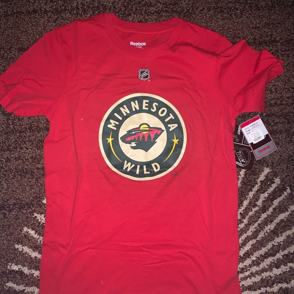 Brand New with Tags Reebok Minnesota Wild Ryan Suter Logo Tee